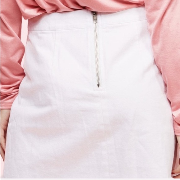 Cross my heart denim skirt - Picture 4 of 4